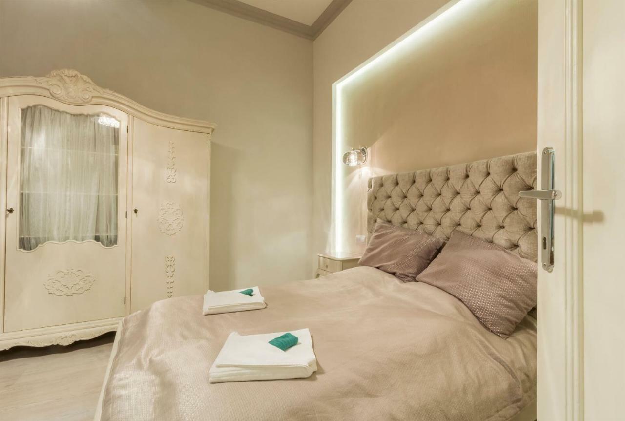Vori Vori De Luxe Apartment Будапеща Екстериор снимка
