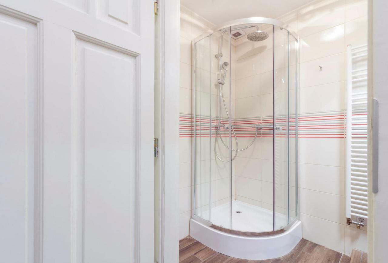 Vori Vori De Luxe Apartment Будапеща Екстериор снимка