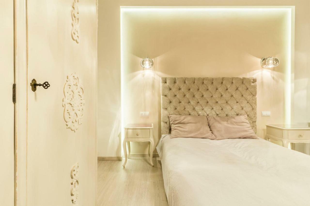 Vori Vori De Luxe Apartment Будапеща Екстериор снимка