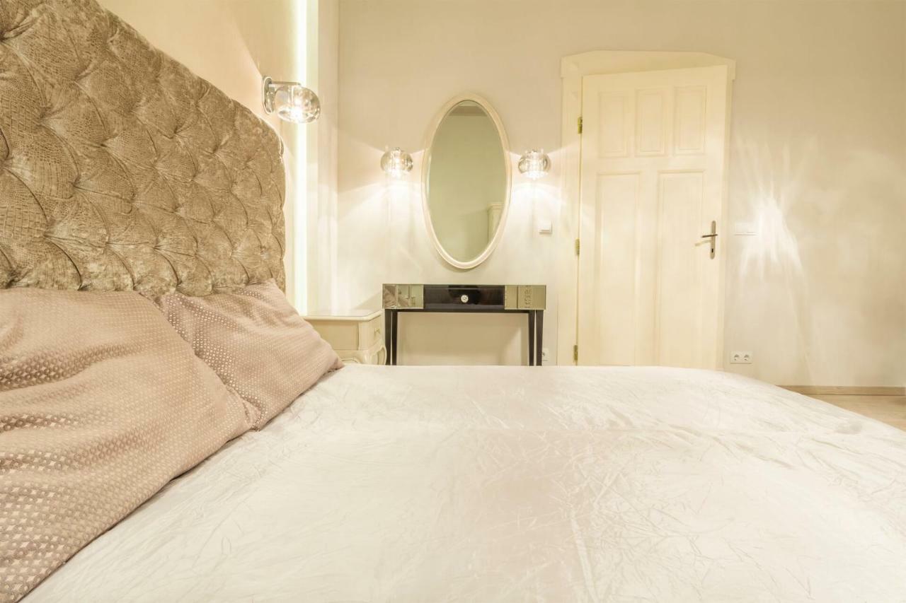 Vori Vori De Luxe Apartment Будапеща Екстериор снимка